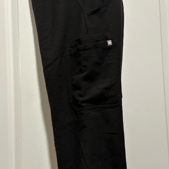 Figs Scrub Set - Picture 3 of 5